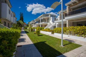 Apartments Enastron, Pefkochori